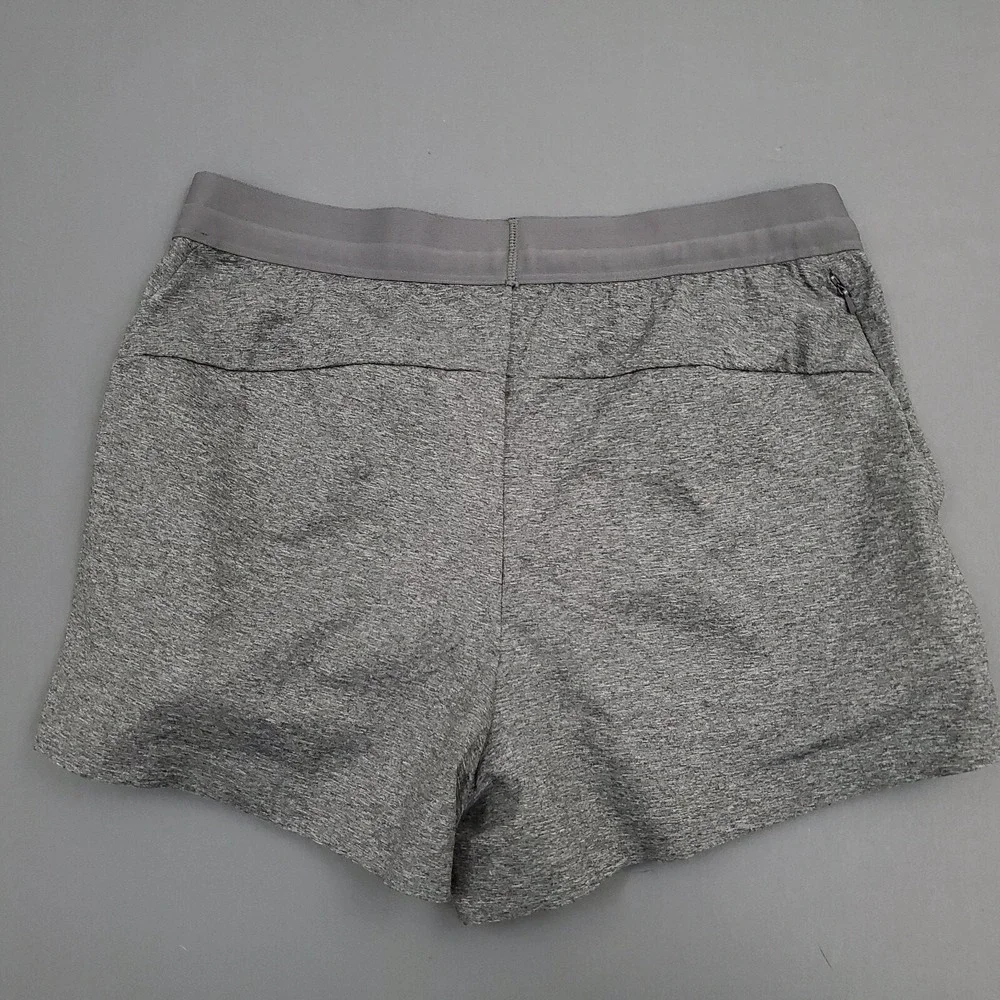 Uniqlo Womens Performance Shorts Heather‎ Gray Dry Stretch Size M 241-413837